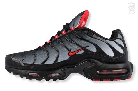 nike schlappen rot schwarz|Nike TN Air Max Plus. Nike DE.